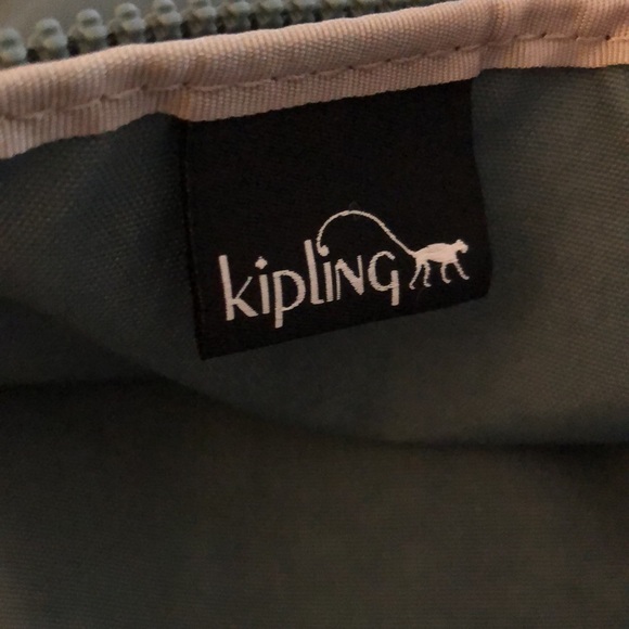 Kipling NWELDORADO Light Aloe Tonal Nylon Crossbody With Monkey Key Chain NWT - Picture 12 of 15